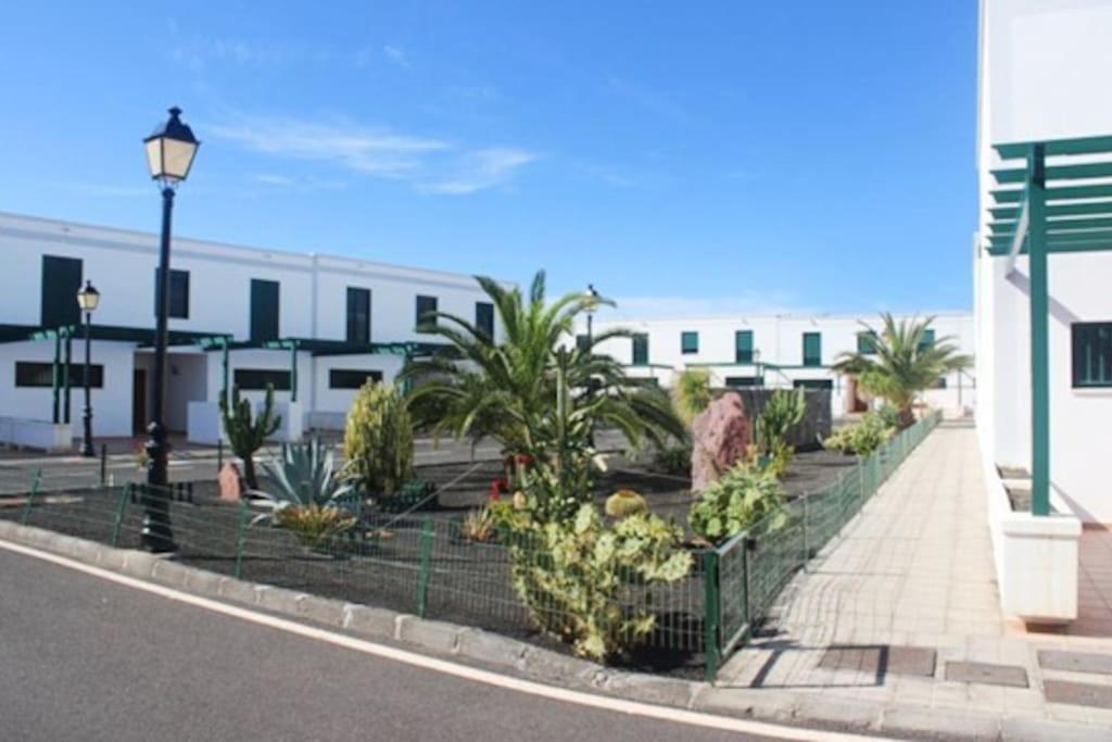 White Beach Villa Playa Blanca  Exterior photo